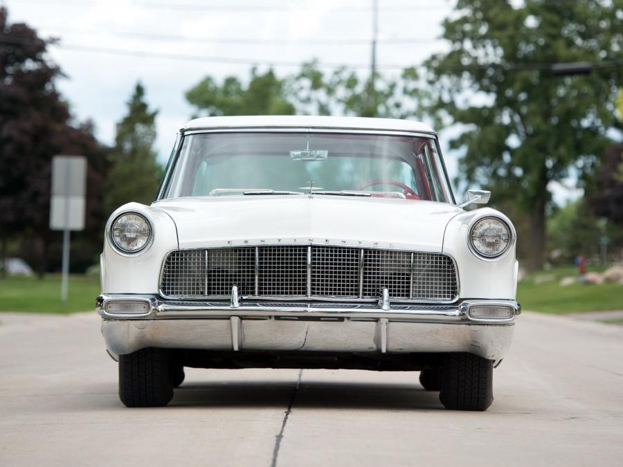  Lincoln Continental Mk II 1956 года  (фото 8 из 68)